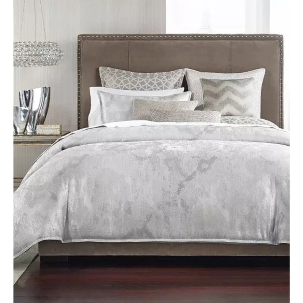 Hotel Collection Interlattice King Comforter Stained*